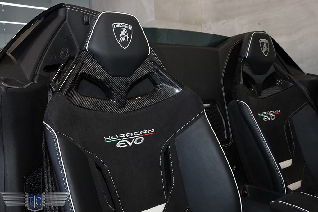2022 Lamborghini Huracan EVO Spyder RWD - 22989823 - 20