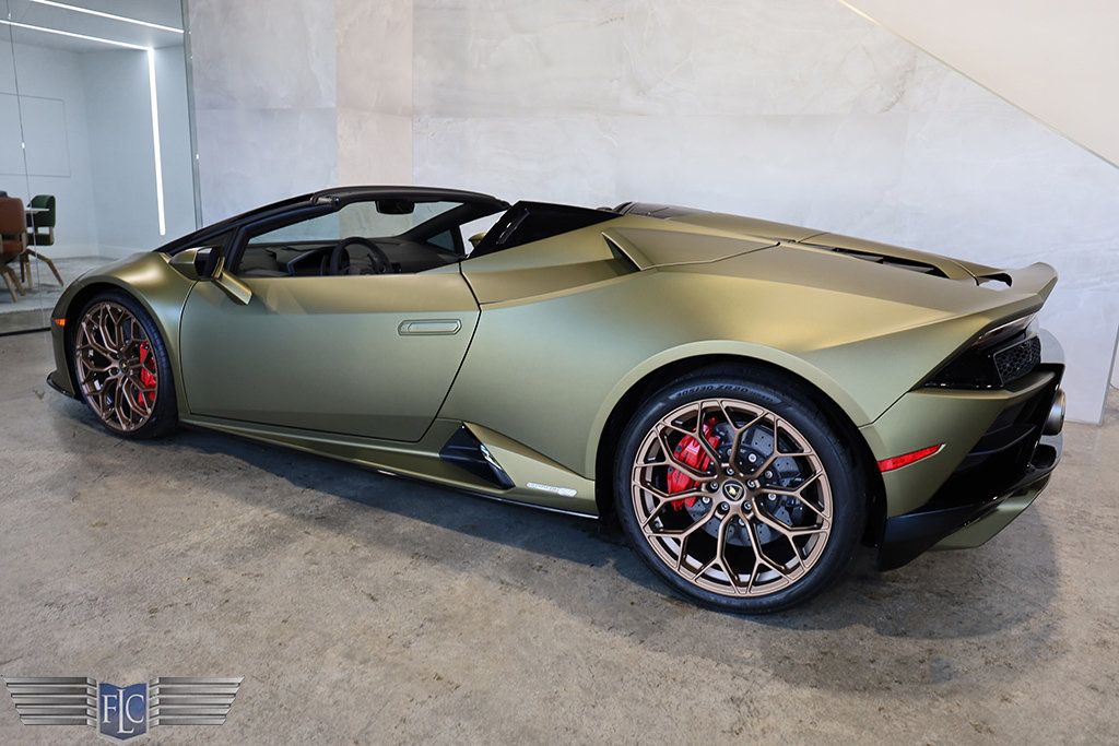 2022 Lamborghini Huracan EVO Spyder RWD - 22989823 - 49