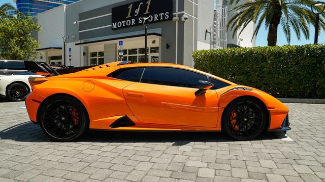 2022 Lamborghini Huracan STO Coupe - 22835943 - 27