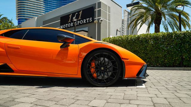 2022 Lamborghini Huracan STO Coupe - 22835943 - 29