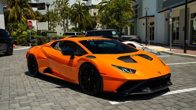 2022 Lamborghini Huracan STO Coupe - 22835943 - 31