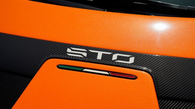 2022 Lamborghini Huracan STO Coupe - 22835943 - 39
