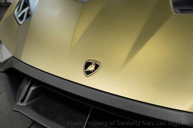 2022 Lamborghini Huracan STO Coupe - 23027103 - 20