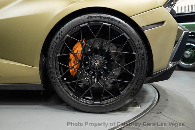 2022 Lamborghini Huracan STO Coupe - 23027103 - 25