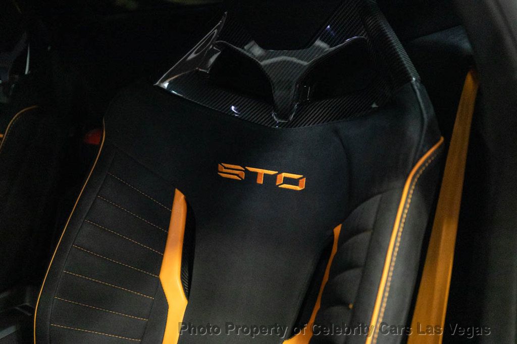 2022 Lamborghini Huracan STO Coupe - 23027103 - 37