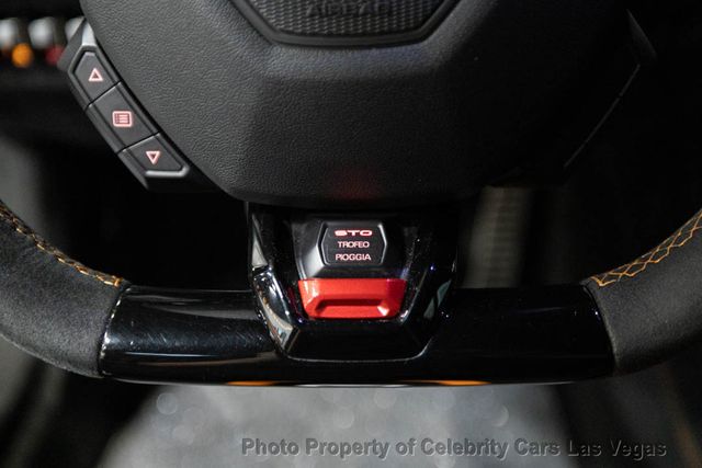 2022 Lamborghini Huracan STO Coupe - 23027103 - 44