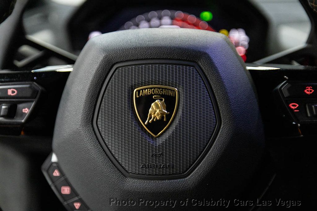 2022 Lamborghini Huracan STO Coupe - 23027103 - 45