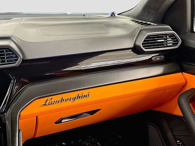 2022 Lamborghini Urus  - 22984142 - 19