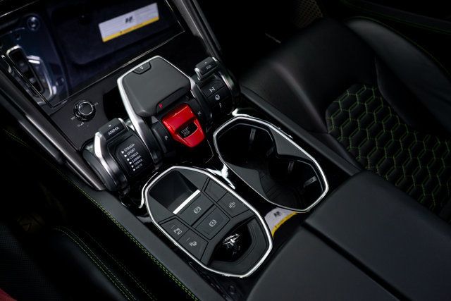 2022 Lamborghini Urus AWD - 22943192 - 13