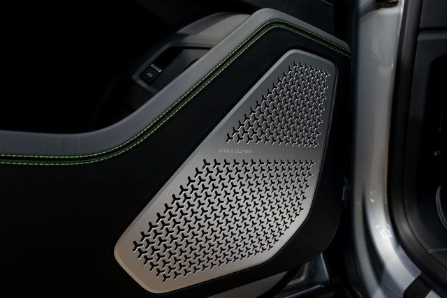 2022 Lamborghini Urus AWD - 22943192 - 31