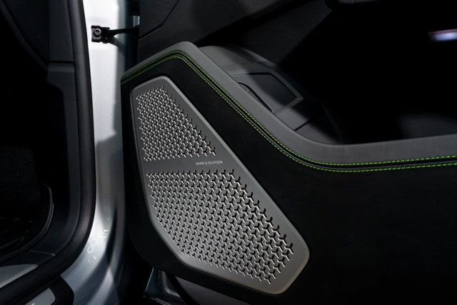 2022 Lamborghini Urus AWD - 22943192 - 34