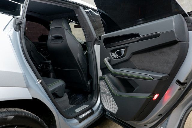 2022 Lamborghini Urus AWD - 22943192 - 38