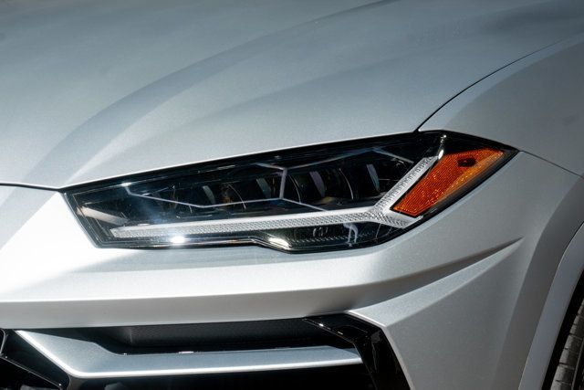 2022 Lamborghini Urus AWD - 22943192 - 44