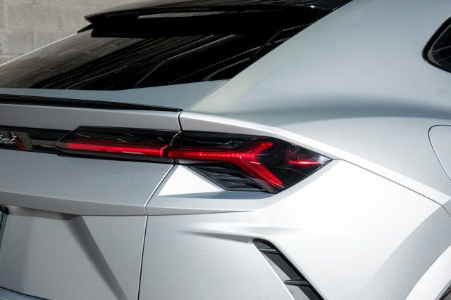 2022 Lamborghini Urus AWD - 22943192 - 51