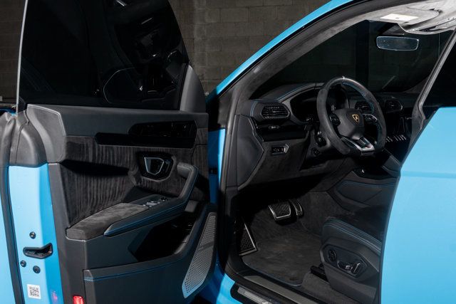 2022 Lamborghini Urus AWD - 22987713 - 22