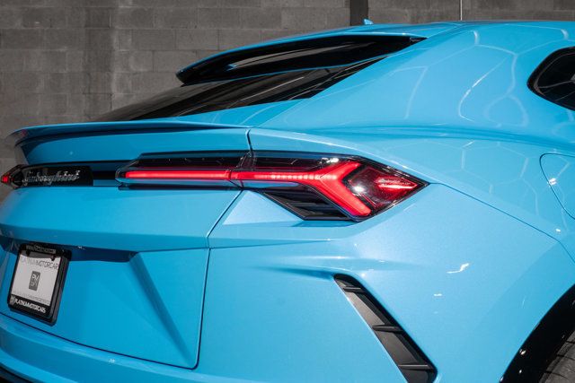 2022 Lamborghini Urus AWD - 22987713 - 44