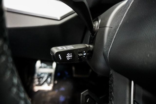 2022 Lamborghini Urus AWD - 23008305 - 19