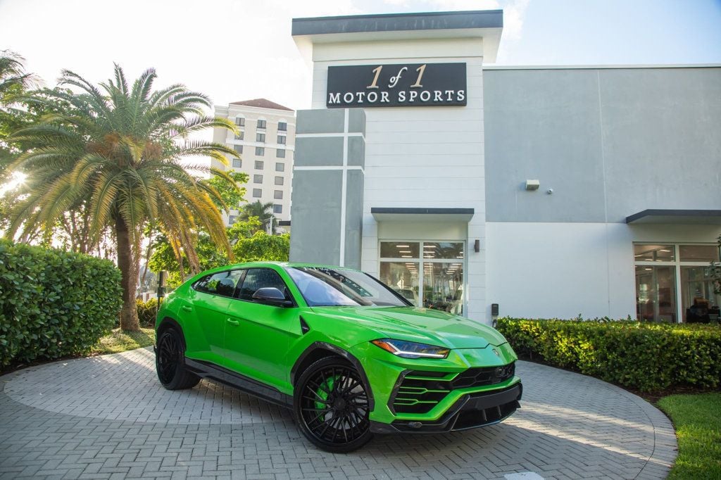 2022 Lamborghini Urus AWD - 22655319 - 0