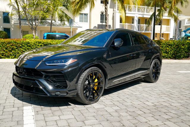 2022 Lamborghini Urus AWD - 22919705 - 9