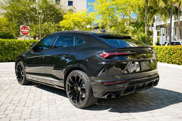 2022 Lamborghini Urus AWD - 22919705 - 19