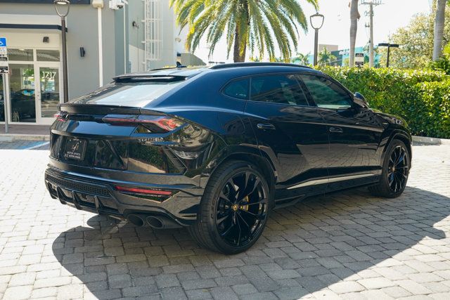 2022 Lamborghini Urus AWD - 22919705 - 26
