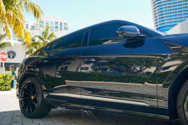 2022 Lamborghini Urus AWD - 22919705 - 36