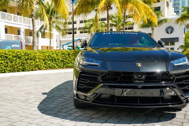 2022 Lamborghini Urus AWD - 22919705 - 7