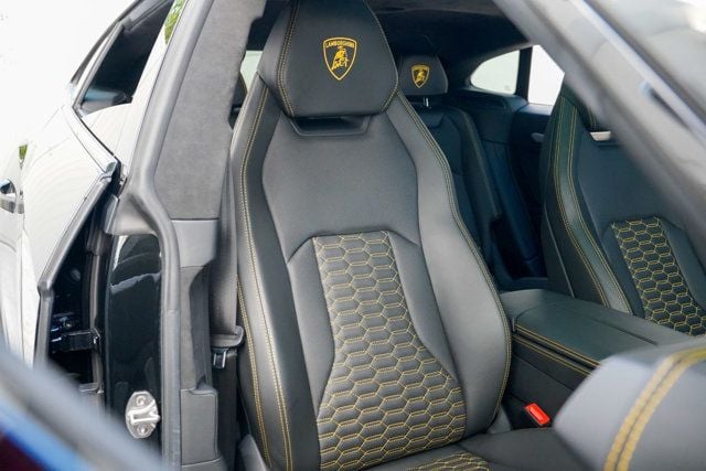 2022 Lamborghini Urus AWD - 22919705 - 79