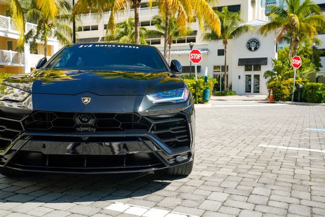 2022 Lamborghini Urus AWD - 22919705 - 8