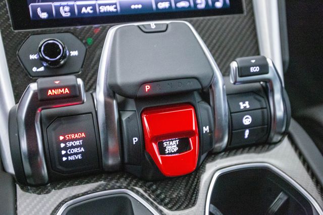 2022 Lamborghini Urus AWD - 23005705 - 55