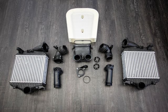 2022 Lamborghini Urus AWD - 23005705 - 64