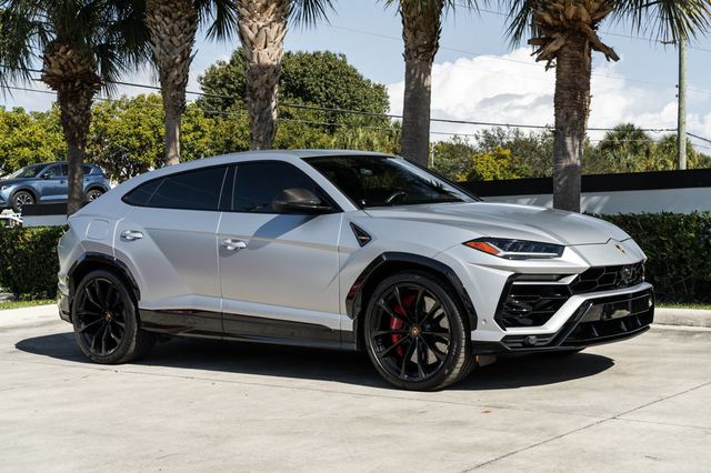 2022 Lamborghini Urus AWD - 22967682 - 9