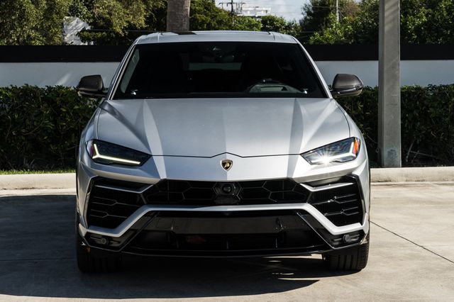 2022 Lamborghini Urus AWD - 22967682 - 11