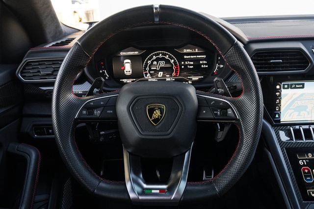 2022 Lamborghini Urus AWD - 22967682 - 15