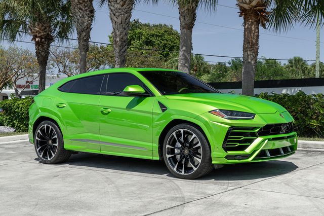 2022 Lamborghini Urus AWD - 23019734 - 9