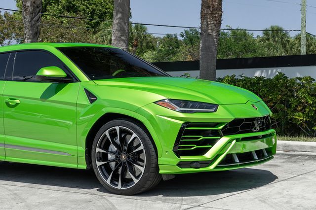 2022 Lamborghini Urus AWD - 23019734 - 10