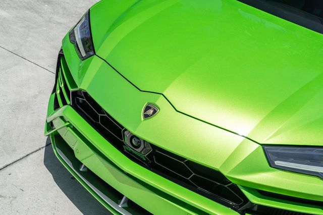 2022 Lamborghini Urus AWD - 23019734 - 12