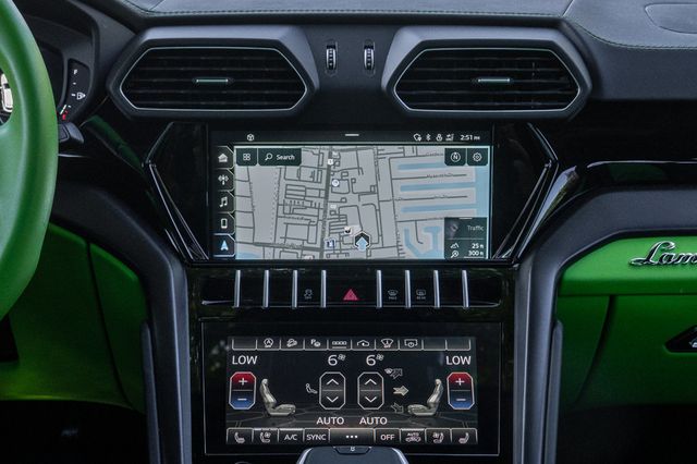 2022 Lamborghini Urus AWD - 23019734 - 18