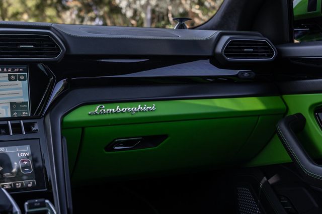 2022 Lamborghini Urus AWD - 23019734 - 21