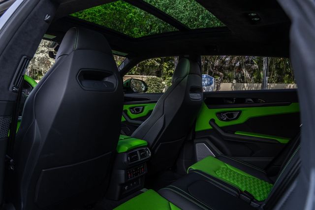 2022 Lamborghini Urus AWD - 23019734 - 22