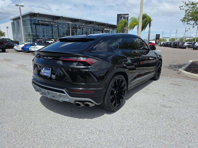 2022 Lamborghini Urus Base - 23013343 - 1