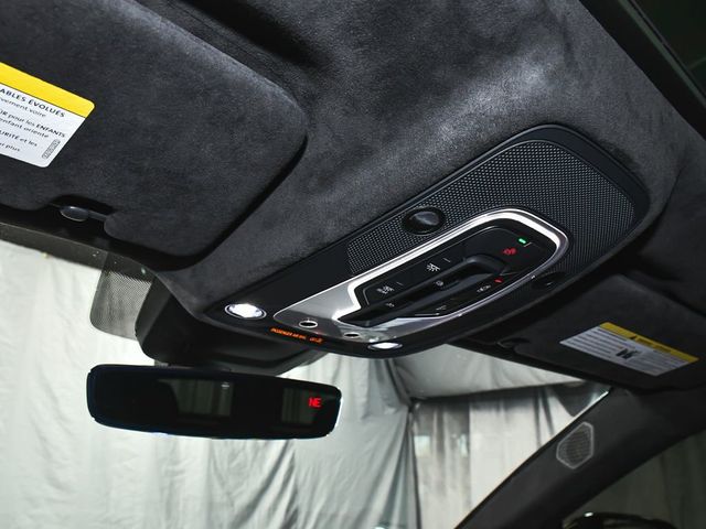 2022 Lamborghini Urus Base - 23013343 - 47