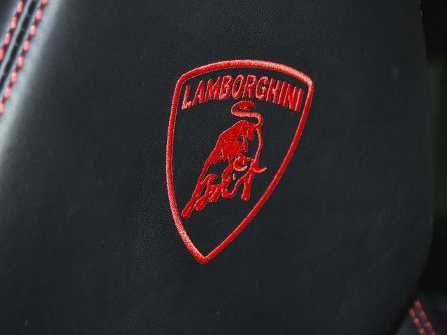 2022 Lamborghini Urus Base - 23013343 - 65