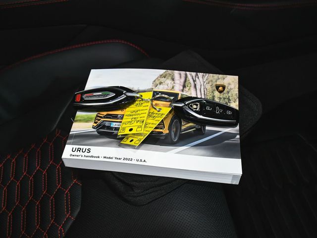 2022 Lamborghini Urus Base - 23013343 - 69