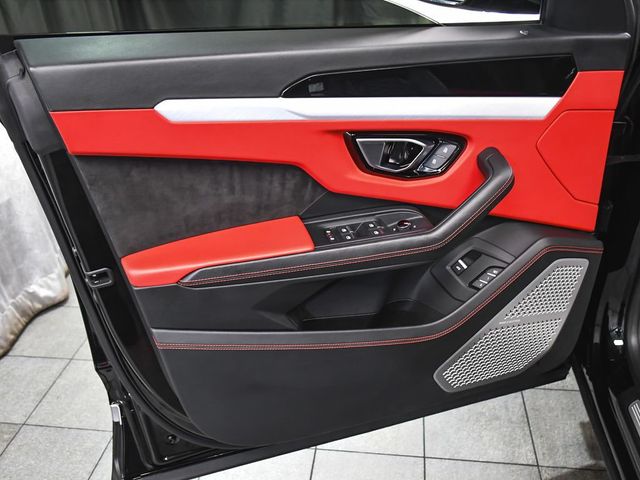 2022 Lamborghini Urus Base - 23013343 - 8