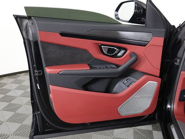 2022 Lamborghini Urus Base - 22964049 - 26