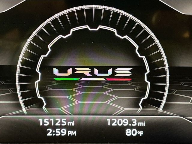 2022 Lamborghini Urus Base - 22963724 - 10