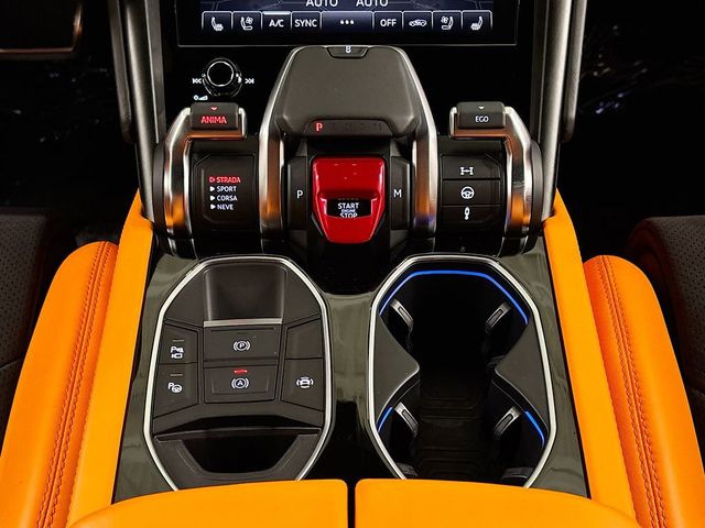2022 Lamborghini Urus Base - 23001053 - 12