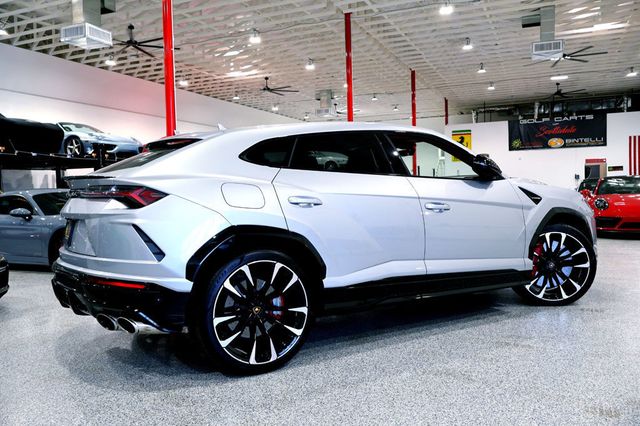 2022 Lamborghini URUS AWD GRIGIO NIMBUS...3,995 Miles...Striking Spec!! - 23024746 - 10