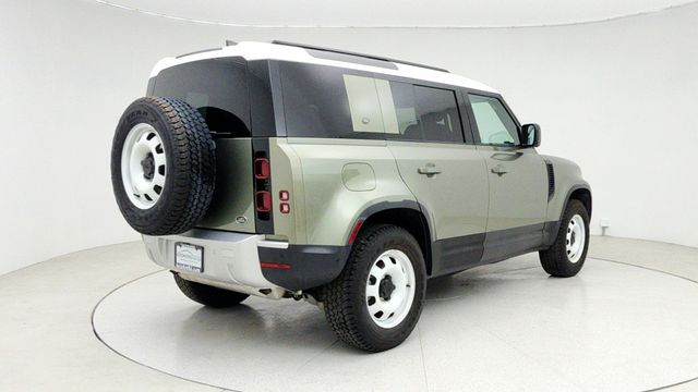 2022 Land Rover Defender 110 AWD - 22942001 - 4